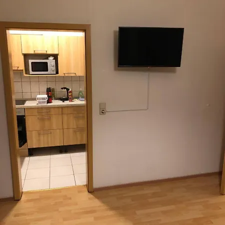 Dkn - Ihr Zuhause Auf Zeit In Naehe Leuna, Schkopau - Voll Ausgestattet Appartamento
