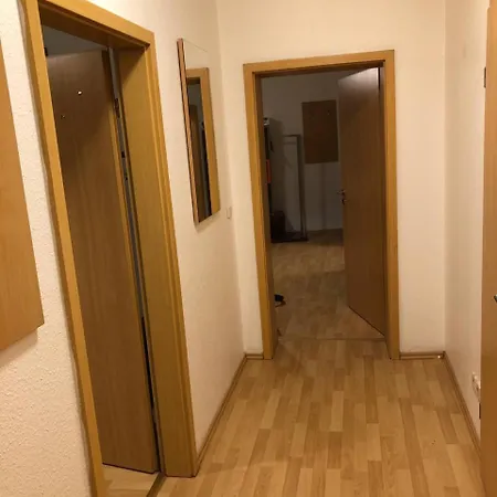 Dkn - Ihr Zuhause Auf Zeit In Naehe Leuna, Schkopau - Voll Ausgestattet Appartamento *