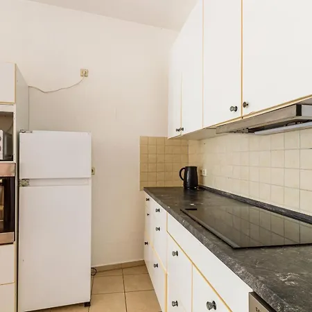 Dkn - Ihr Zuhause Auf Zeit In Naehe Leuna, Schkopau - Voll Ausgestattet Appartamento Merseburg