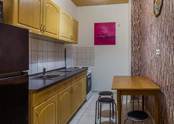 Apartmán Dkn - Ihr Zuhause Auf Zeit In Naehe Leuna, Schkopau - Voll Ausgestattet